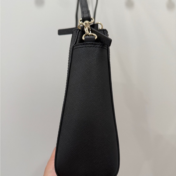 Lo & Sons Pearl Crossbody in Black - Picture 6 of 16